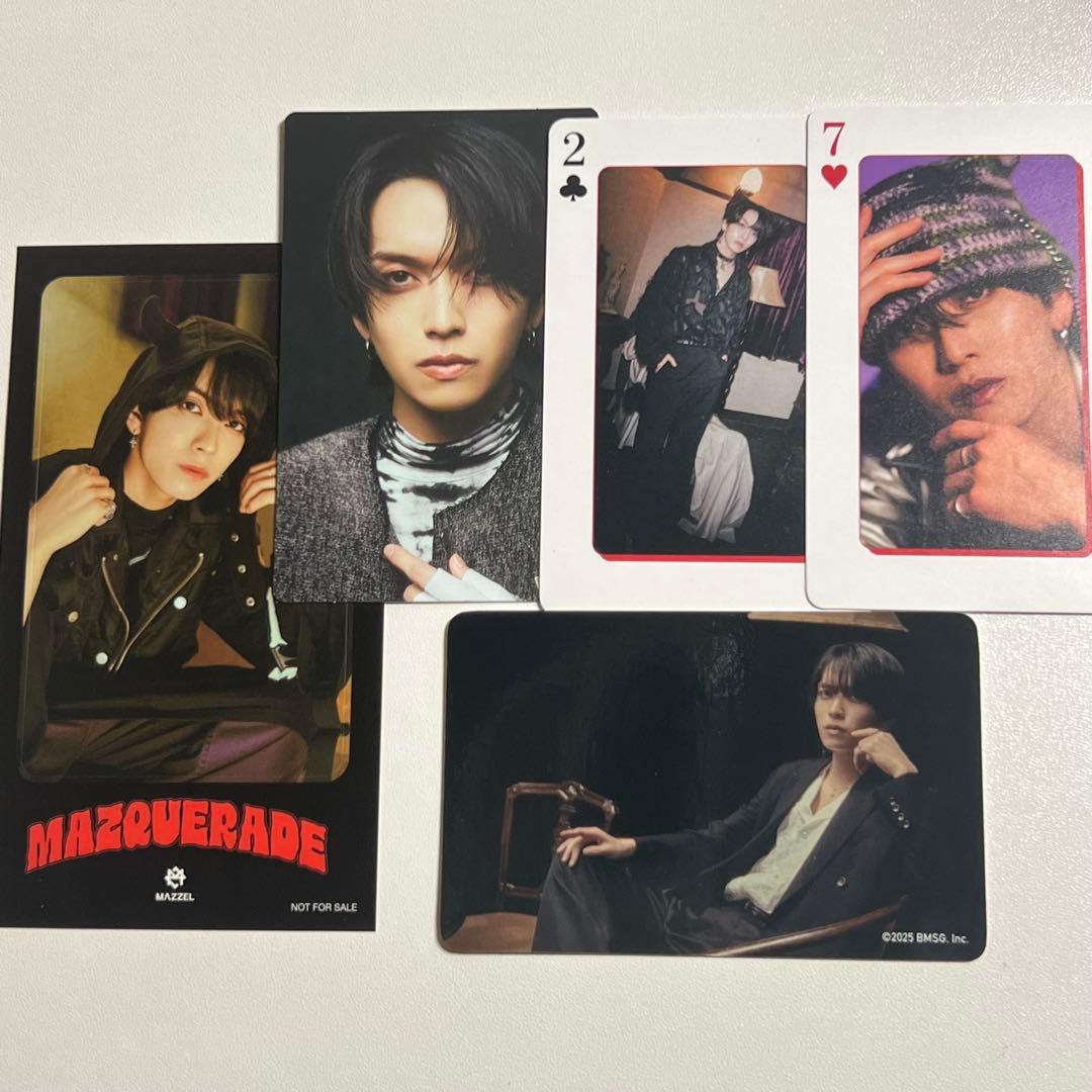 MAZZEL エイキ トレカ - メルカリ