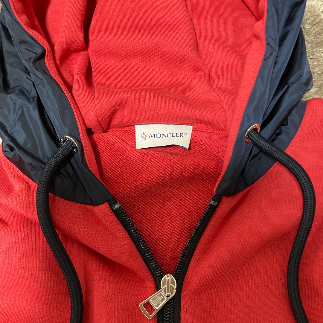 MONCLER ジップアップパーカー 赤/ネイビー