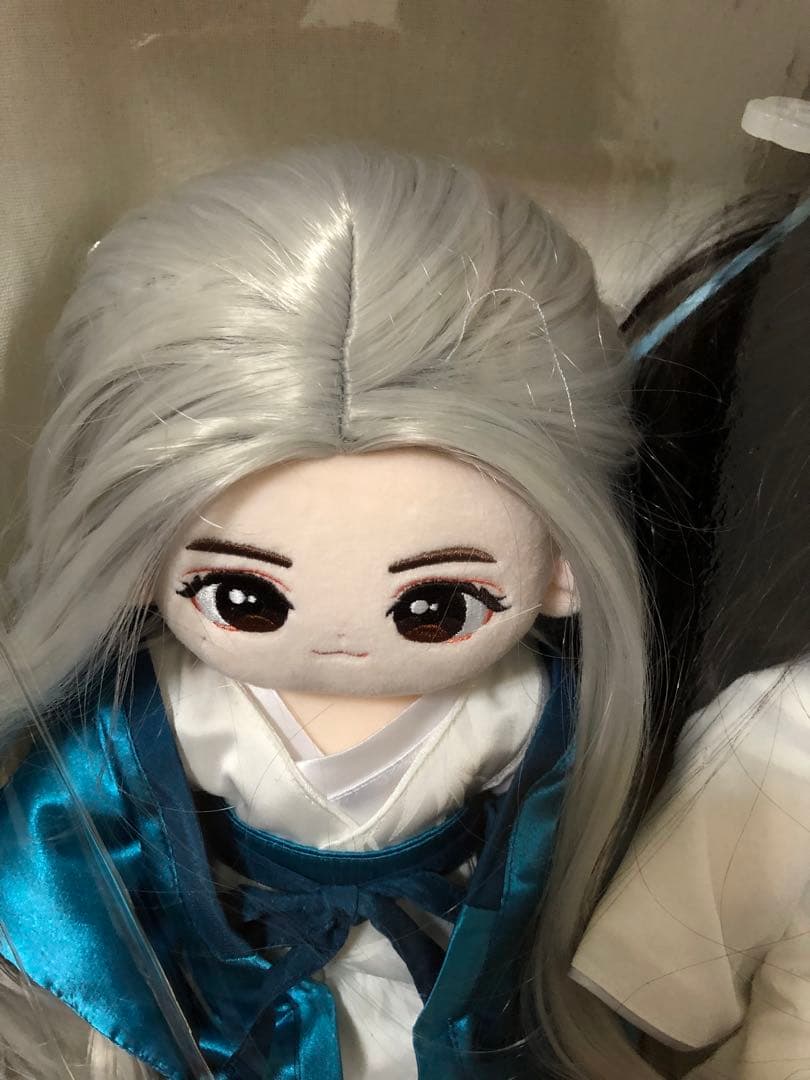 山河令　周子舒　温客行　ぬいぐるみベア　特注本体30㎝＋3枚重ね衣装付　美品