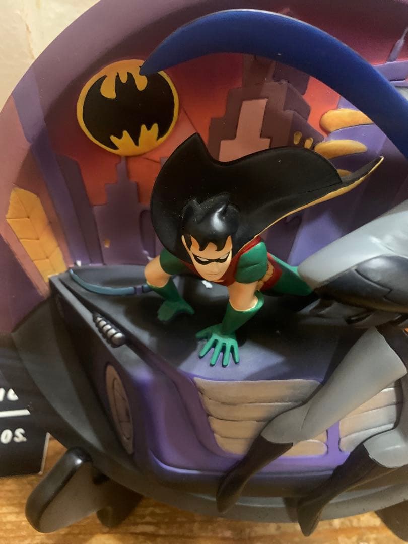 ワーナー バットマンスタチュー バットマン ワーナーブラザース