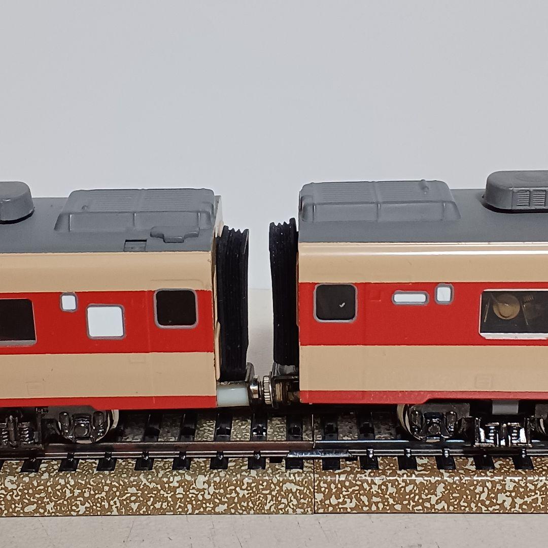 K*1様 急行用ディーゼル動車３輛編成 メルクリン交流３線式