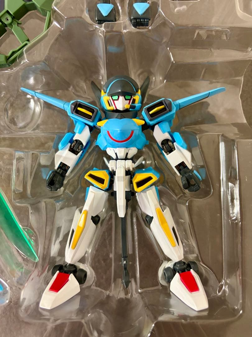 Zモード イカロス・ゼロ　イカロス・フォース　ダンボール戦機　LBX フィギュア