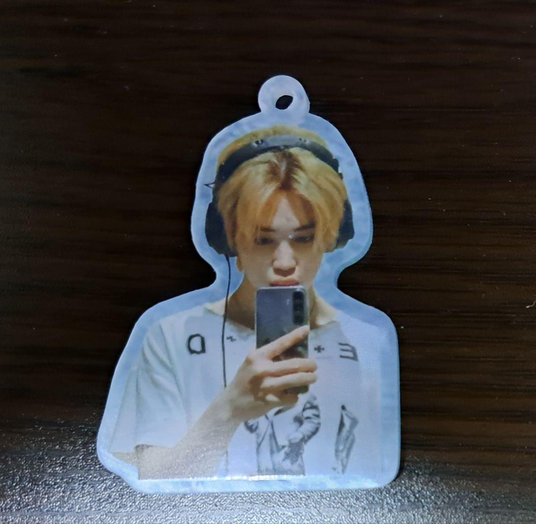 BTS ジミン アクリルチャーム タグ ③ - メルカリ BTS ジミン アクリル