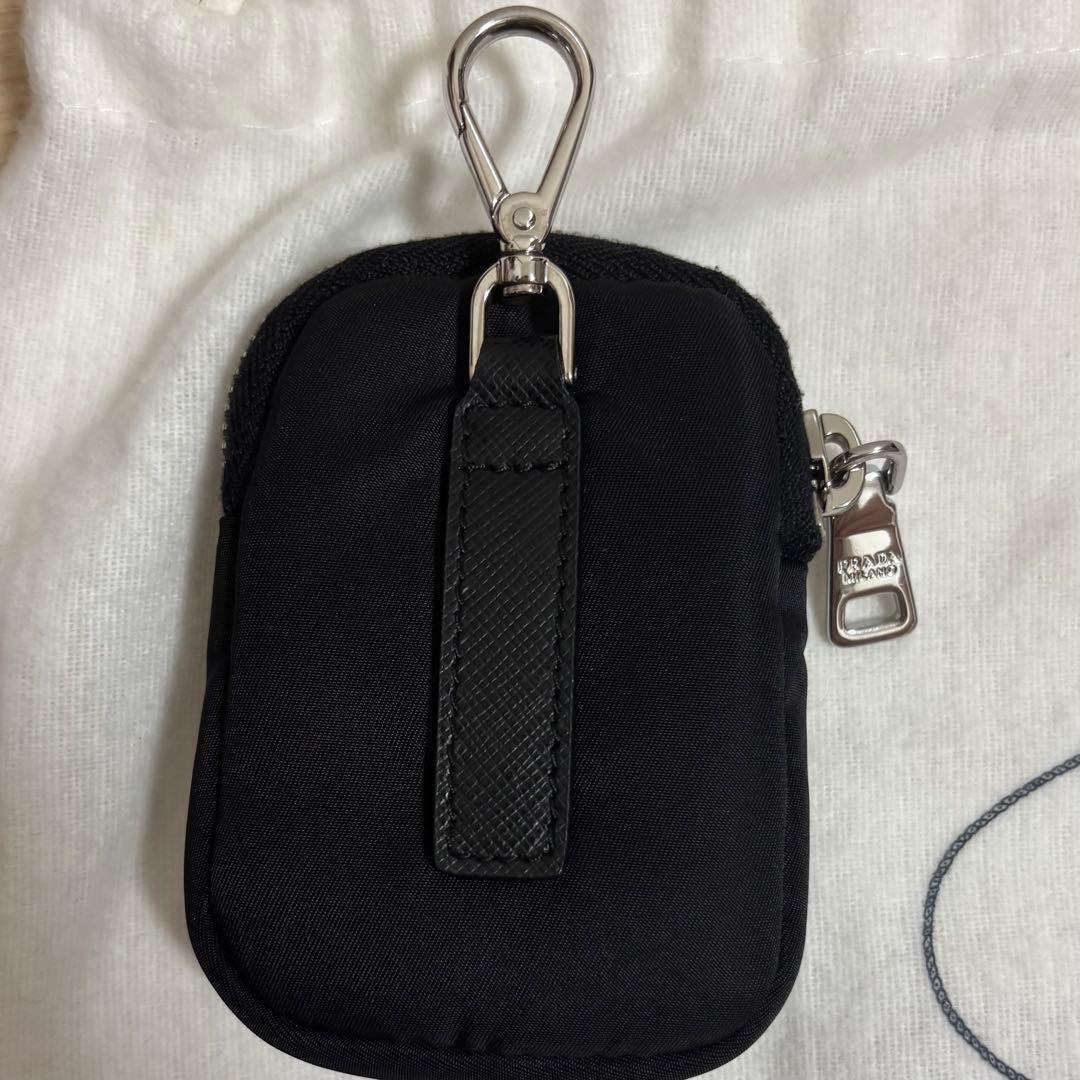 プラダ Re-Edition 2005 Re-Nylon バッグ ブラック