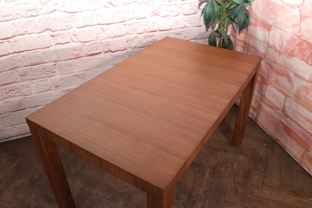 ロックストーン テラーニ ダイニングテーブル ウォールナット 幅120㎝