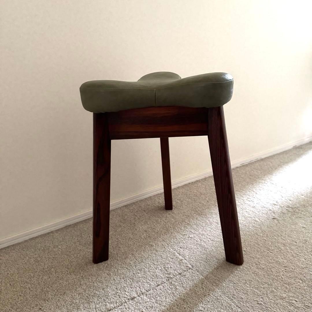 【美品】美姿勢 マタ美 スツール オリーブ