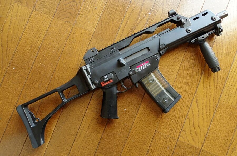東京マルイ H&K G36C バーティカルフォアグリップ&470連射マガジン付き
