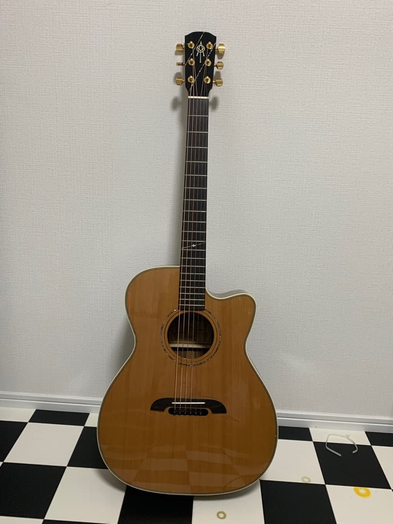 アルバレズヤイリ・K.ヤイリアコースティックギター