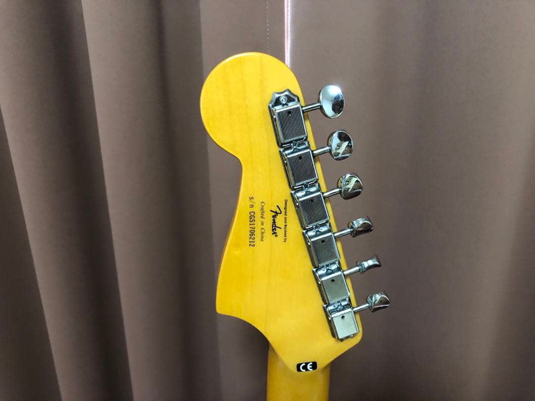 Squier deluxe Jazzmaster ジャズマスター エレキギター