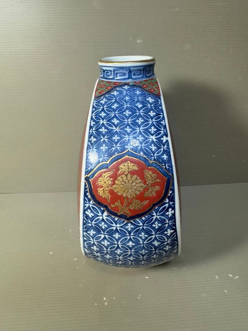 2553  金襴手　赤絵花鳥文　花瓶