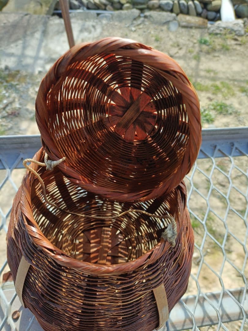 昭和レトロ 竹製 魚籠（びく） 腰籠 網付き 釣り道具 古道具ビンテージ 魚