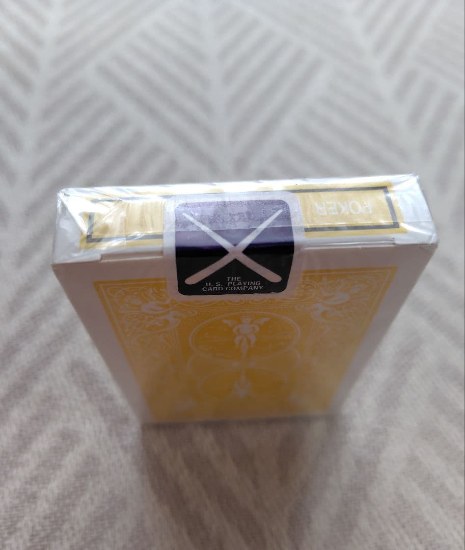 非売品 OriginalFake KAWS Bicycle トランプ イエローの通販はau PAY