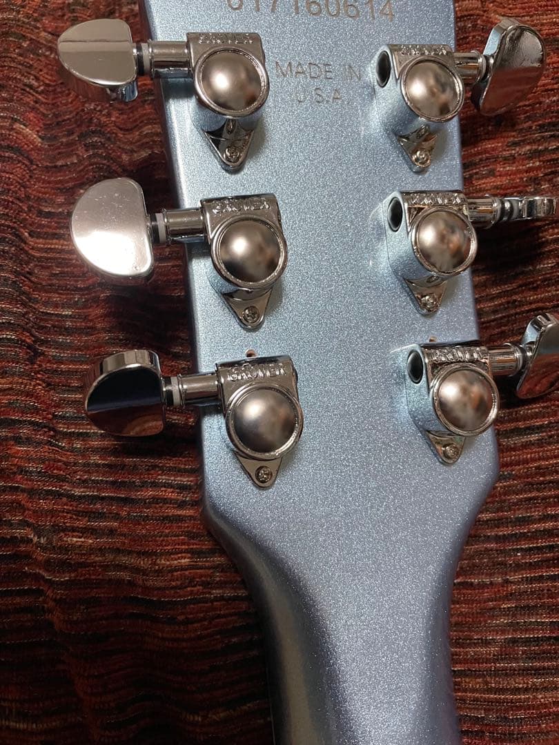 SGタイプ　エレキギター　あのちゃん風