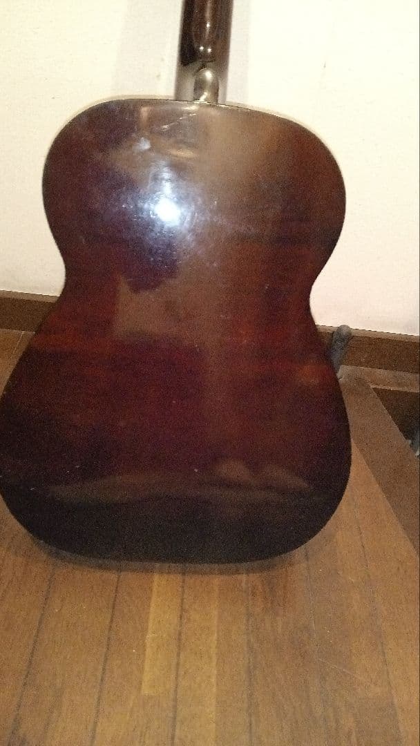 お値下げしました。 カワイ・アコースティックギター F100 ビンテージ