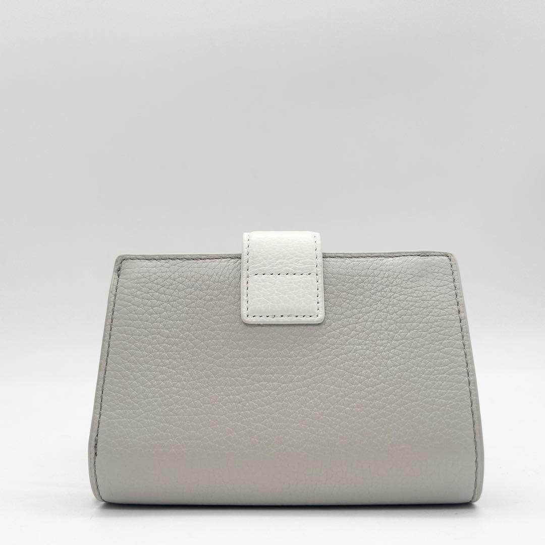 未使用級 FURLA フルラ 二つ折り財布 レザー バイカラー アーチロゴ