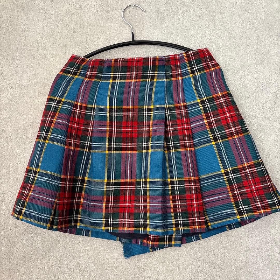 美品！BURBERRY バーバリーチルドレン チェック柄ラップスカート 140