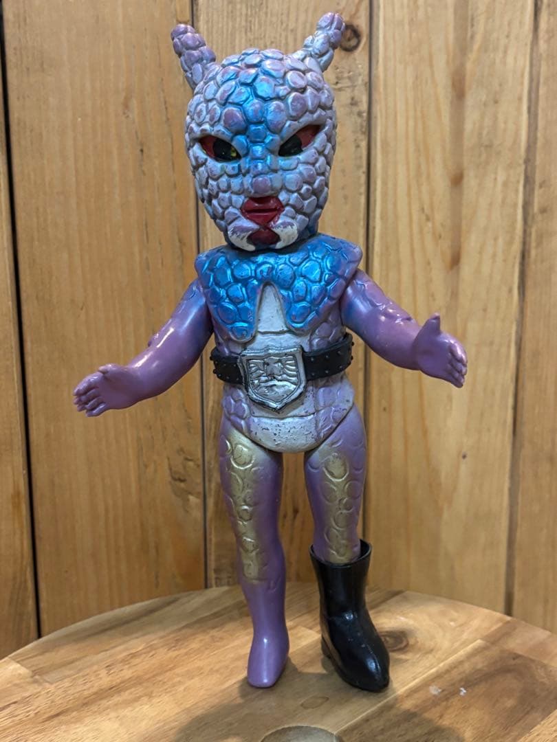 旧バンダイ アルマジロング ソフビ