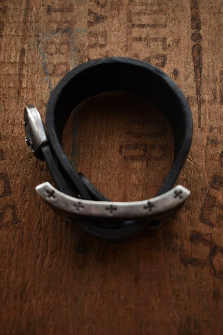 Silver smiths レザーブレスレット　jun uezono guidi