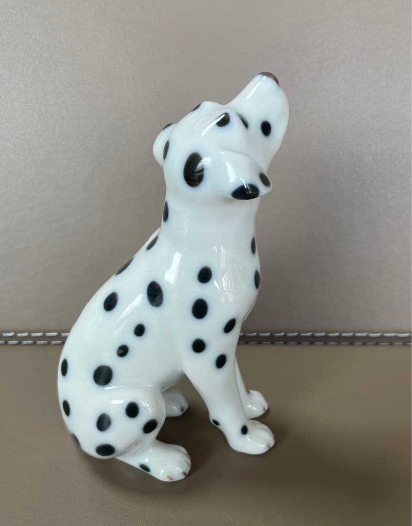 ☆美品☆ ロイヤルコペンハーゲン置物2016イヤーフィギュリン 犬