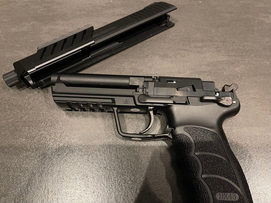 東京マルイ　電動ハンドガン　ハイキャパE ガバメントモデル　バッテリー　セット