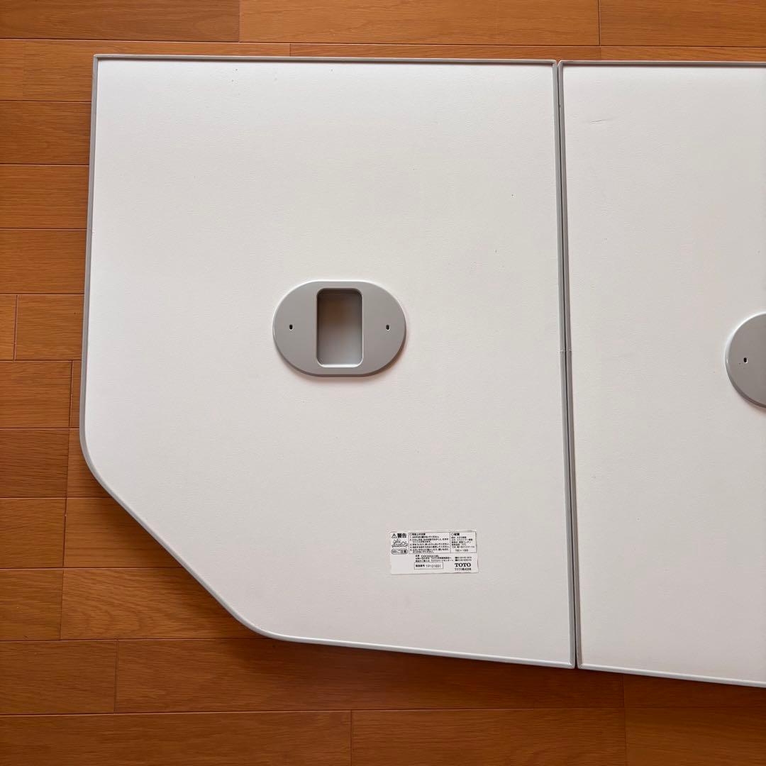 風呂ふた 組フタ TOTO EKK80041WL 760×1068 断熱風呂蓋 - メルカリ