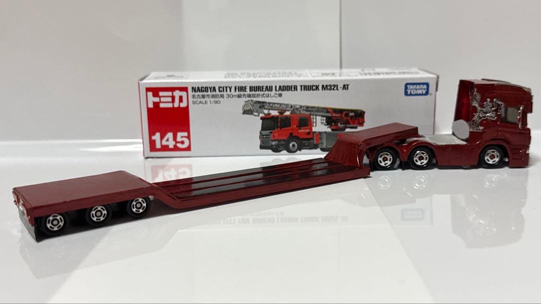 トミカ改造 デコトラ スカニア 低床トレーラー仕様 3軸ヘッド ケース付き