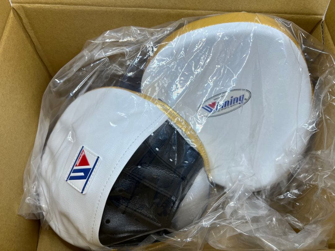 ウイニング ハイグレードタイプパンチングミット 特注指カバー付き