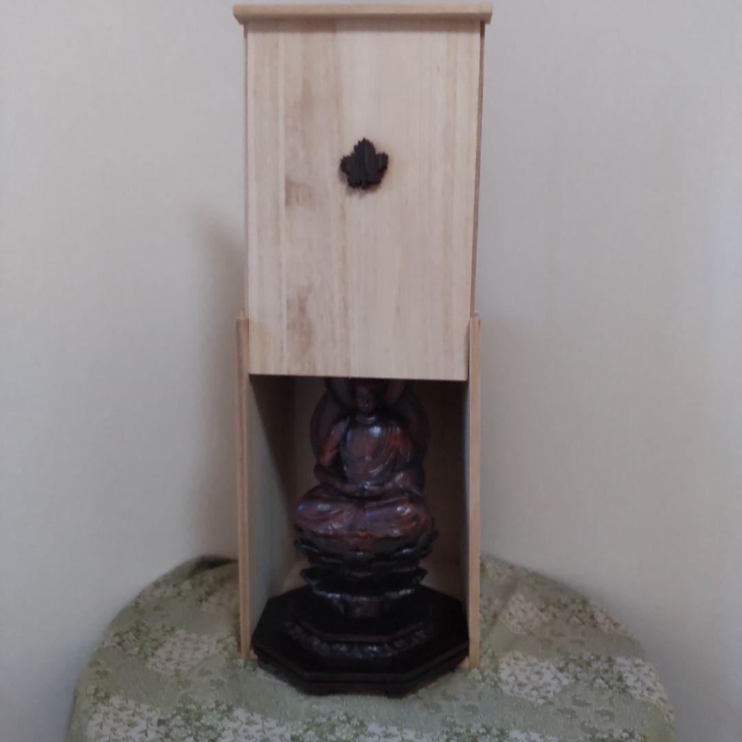木彫り仏像 差し込み蓋木箱付 知っておきたい神棚のタブー｜設置