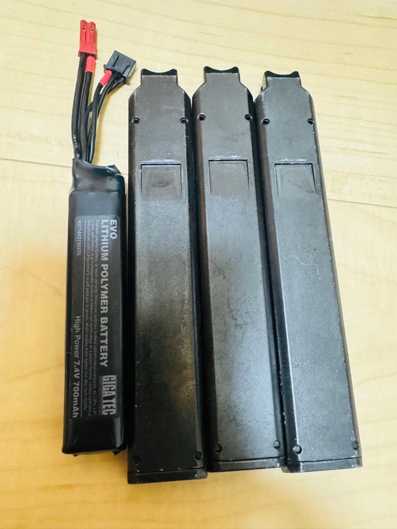 H&K USP 東京マルイ 電動ガン 本体+マガジン2本　バッテリー付