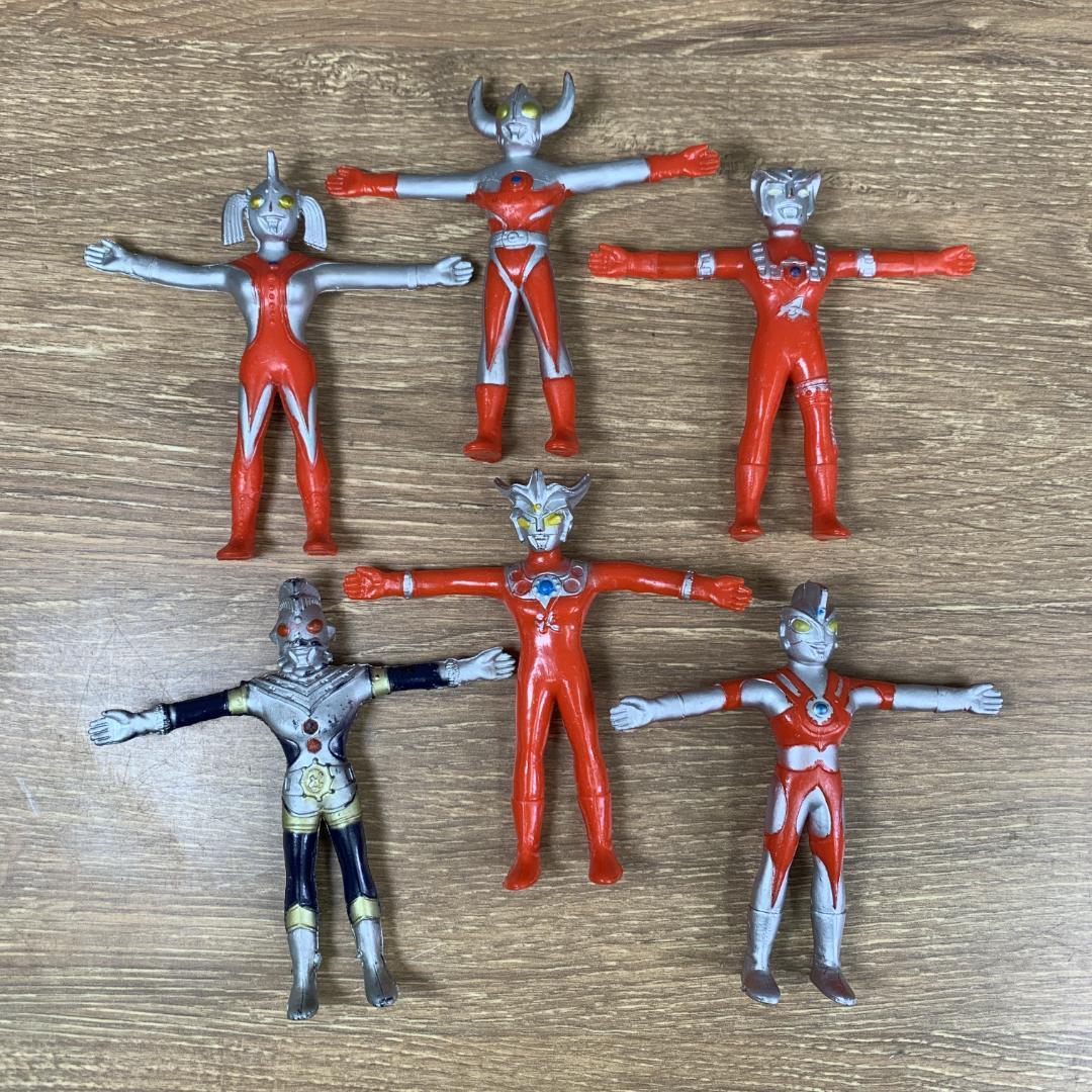 1970年代 ウルトラマン11人セット くねくね針金人形 ソフビ 手が動く