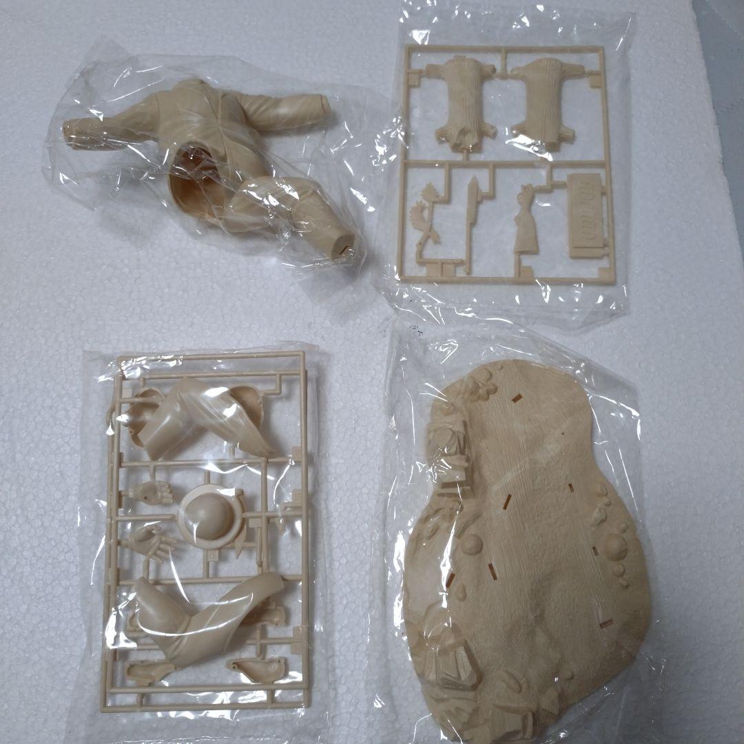 ジェームズ・ボンド　オッドジョブ　プラモデル２個セット　ポーラライツ