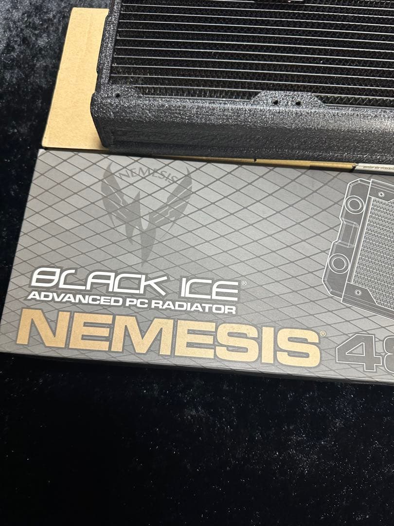 Black Ice Nemesis 480 GTX PCラジエーター 水冷PC用Black Ice Nemesis