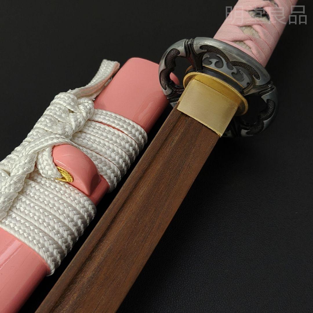 日本刀　模造刀　炎の紋　木製刀　硬木製　居合練習　コスプレ用　刀剣拵　武道具