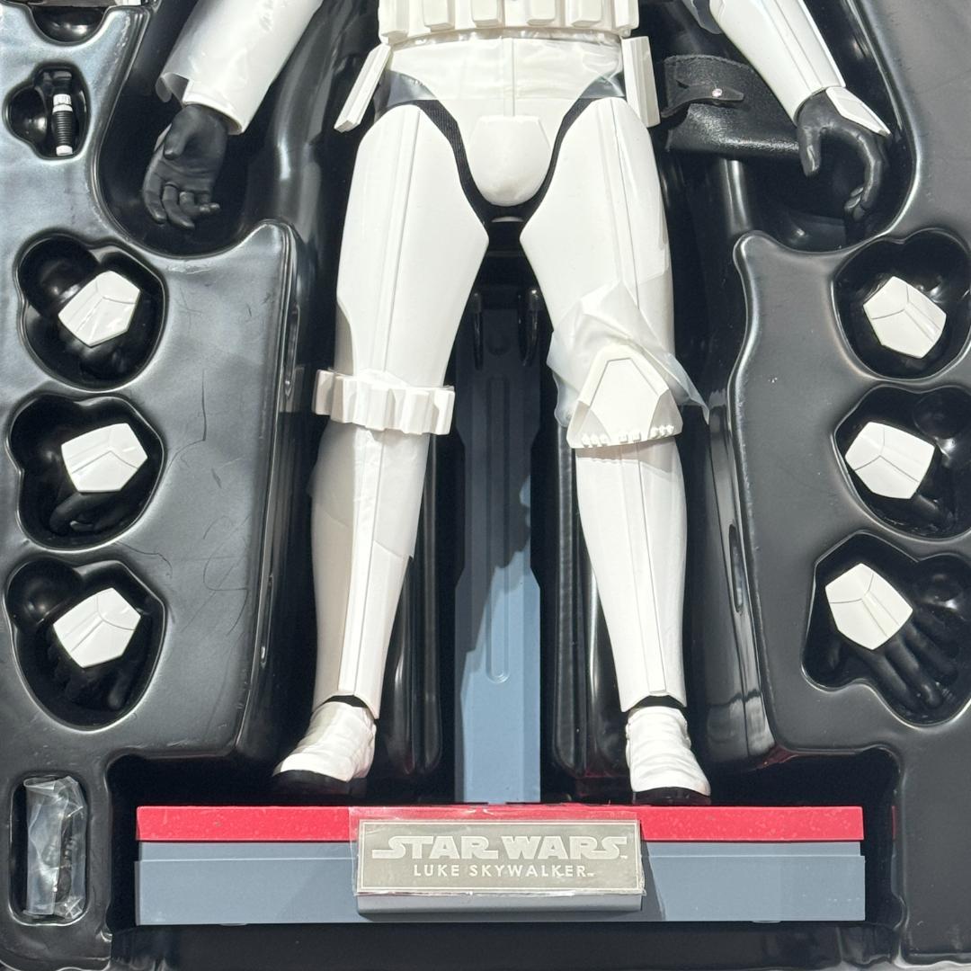 ホットトイズ スター・ウォーズ 新たなる希望 ルーク 1/6 フィギュア