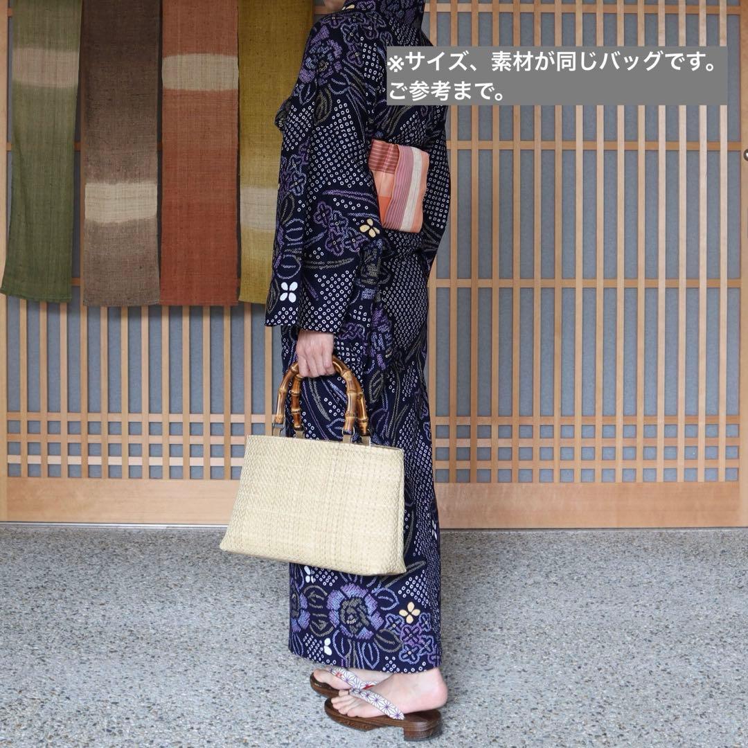 【新品未使用】カゴ風バッグ　生成り×ブラック