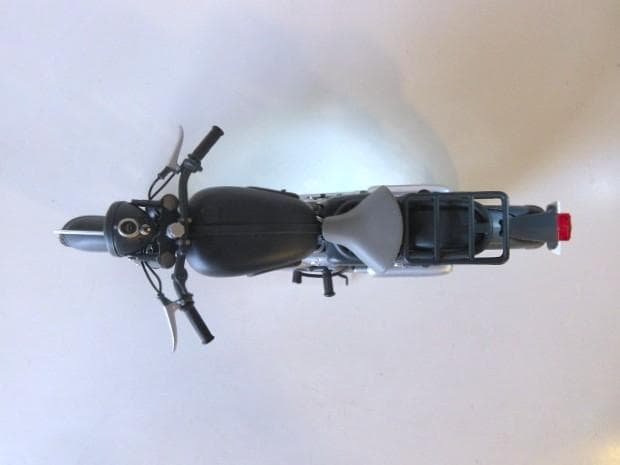 MINICHAMPS (1/12) トライアンフ TR6 Trophy「大脱走」