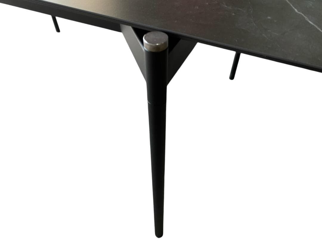 ★BoConcept 伸長式ダイニングテーブル キングストン エクステンション