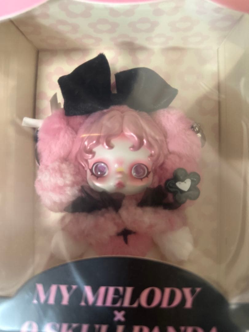 My Melody & Kuromi × Skullpanda ぬいぐるみ