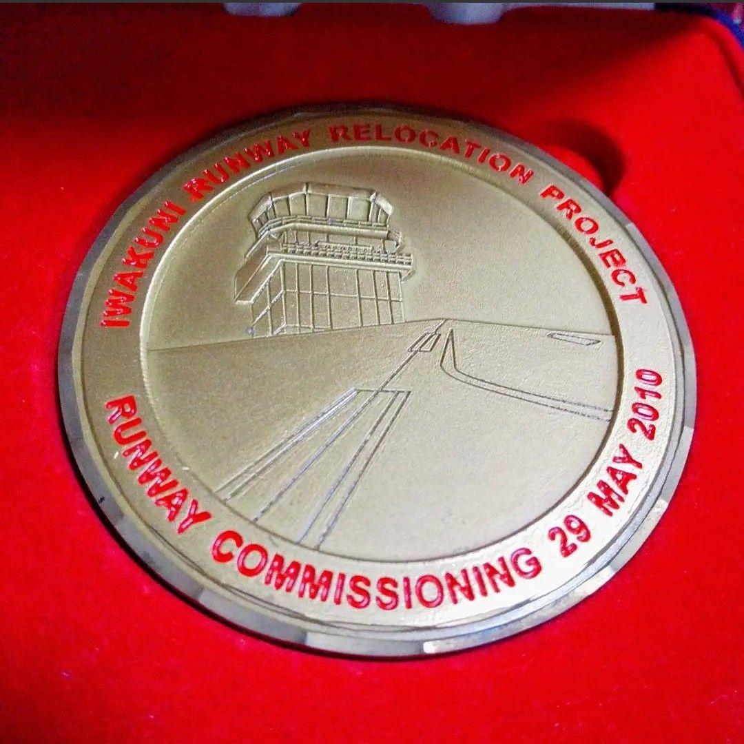 非売品 米軍 記念メダル 岩国飛行場 防衛省 激レア 限定品