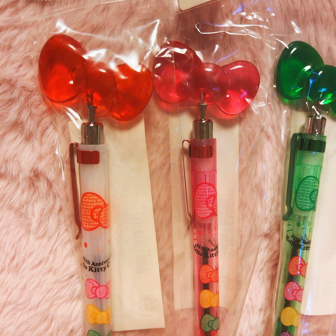 希少レア　ハローキティ　リボン　ボールペン　　2009 平成レトロ　サンリオ