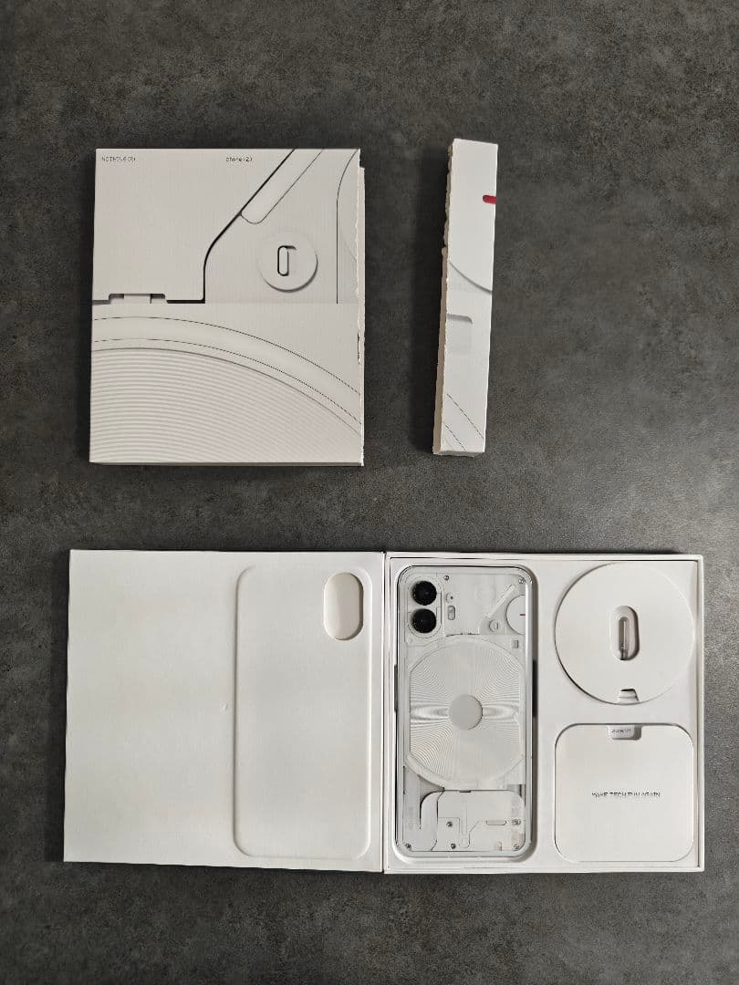 Nothing Phone (2) ホワイト 本体 充電ケーブル付き 第2世代のフラッグ