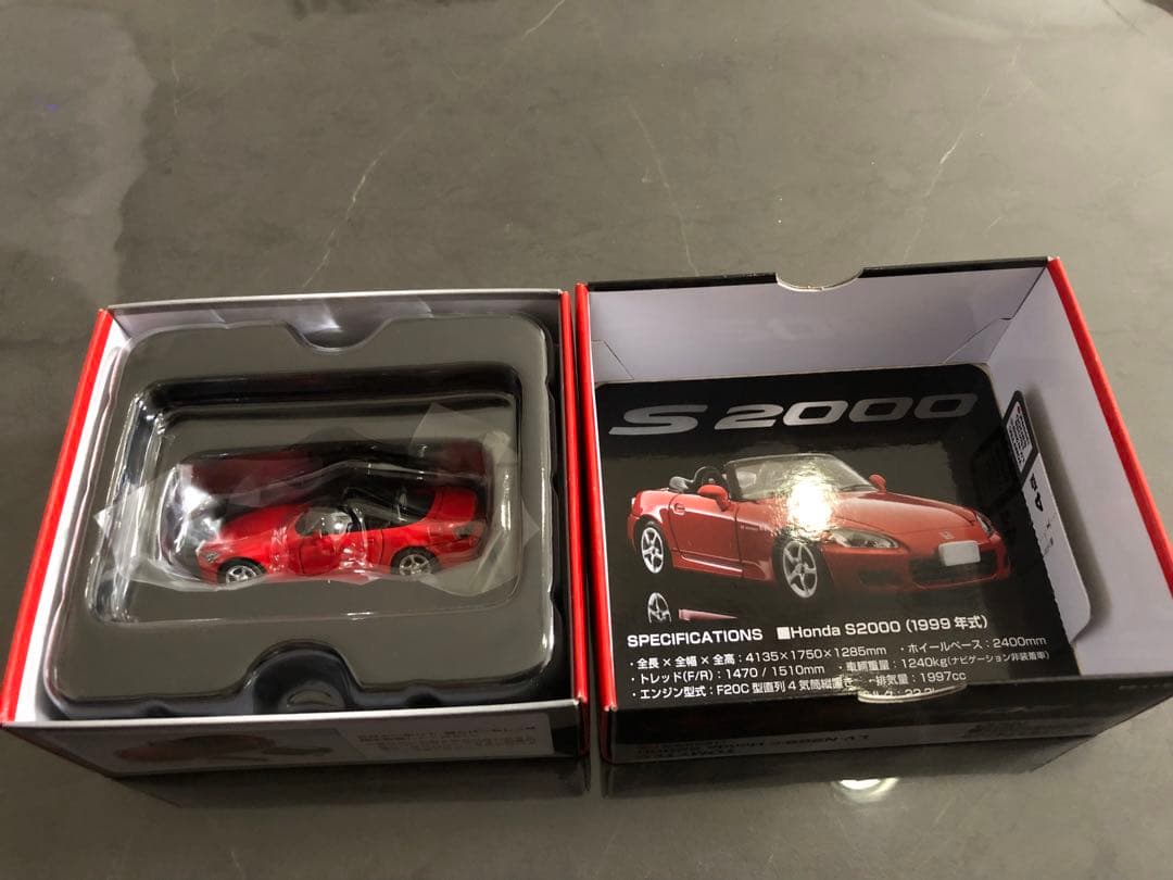 1/64 トミカリミテッドヴィンテージ ホンダS2000 2台