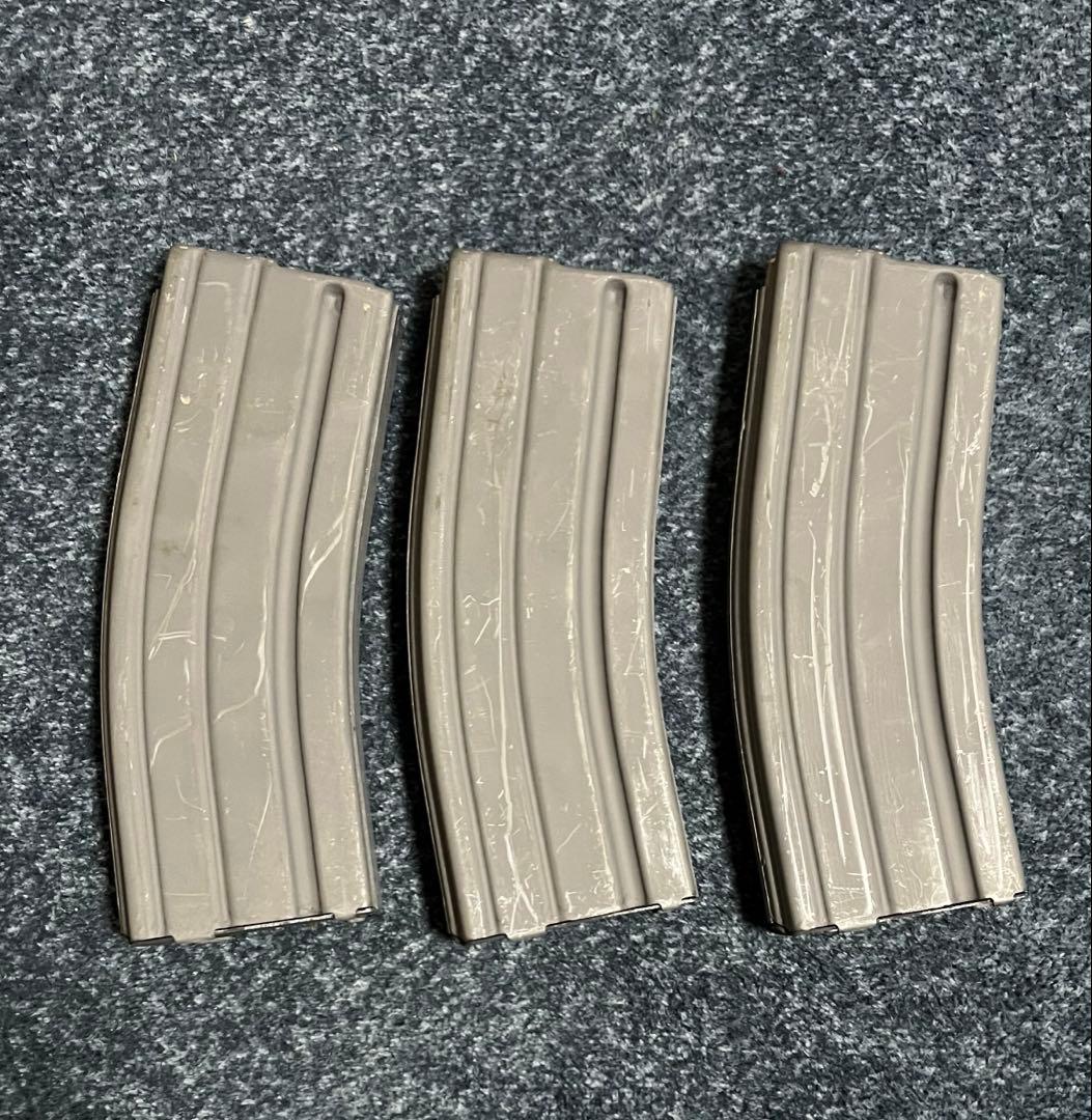 米軍実物 M16 5.56mm マガジン 3個＋ ポーチ+ブランクアダプター