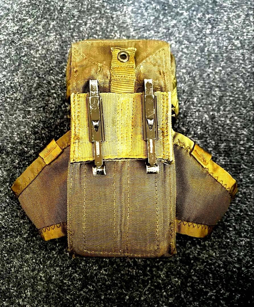 米軍実物 M16 5.56mm マガジン 3個＋ ポーチ+ブランクアダプター