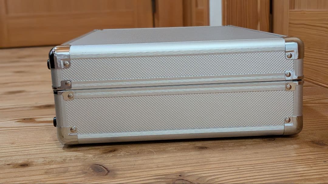 ☆スラブ アタッシュケース 60枚収納可能 PCGS NGC 保護 強化アルミ製