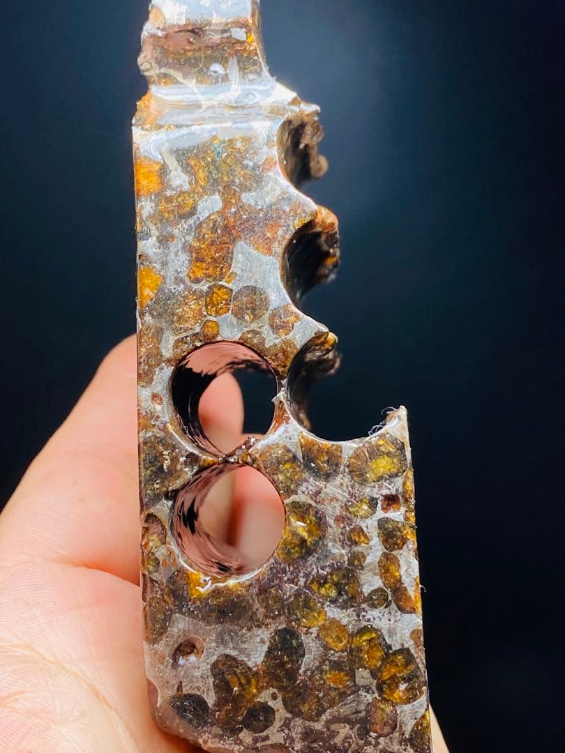 鑑別書付き パラサイト隕石 409g 鉄隕石 セリコ隕石 高品質105㍉筆立て