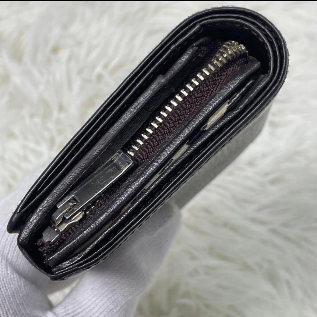 BURBERRY 二つ折り財布　値下げ中　1/23まで