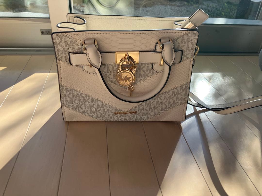 Michael Kors ショルダーバッグ