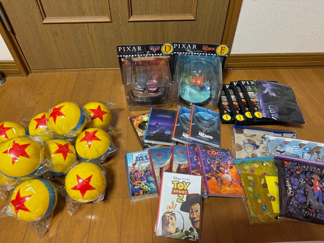 ディズニーピクサー happyくじ フィギュア ピクサー ハッピーくじ 一番