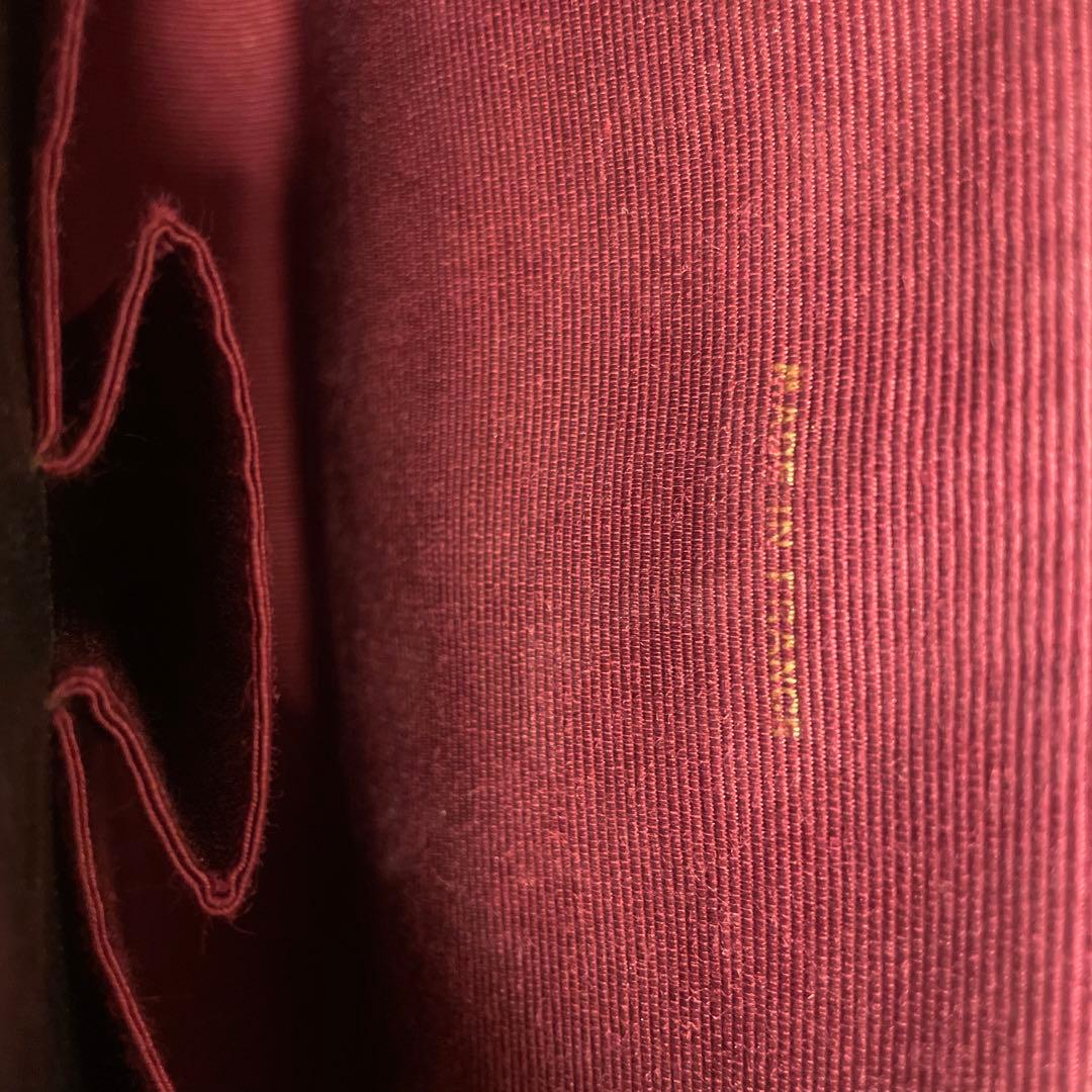 ノベルティ　CHANEL ブラック レザー ショルダーバッグ